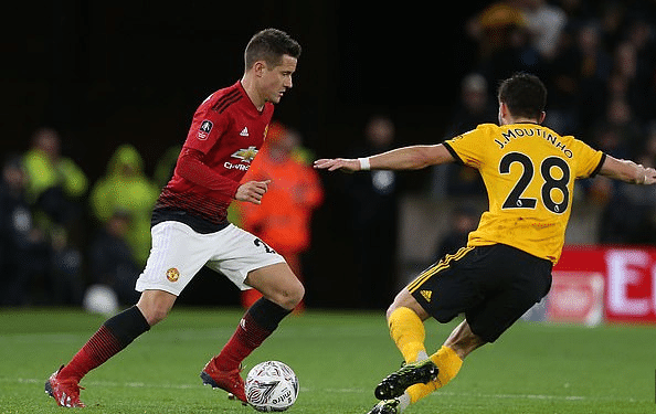 4号球衣 4号球衣