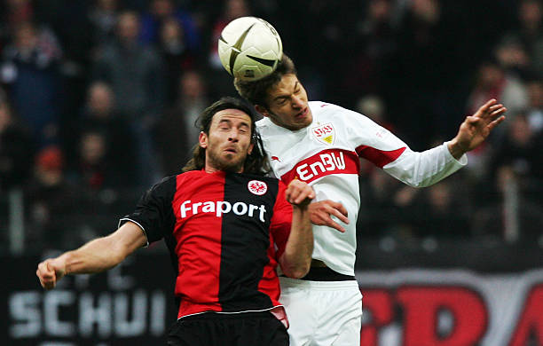 一下底传中 一下底传中